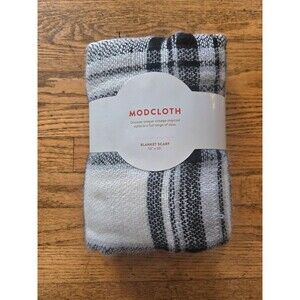 Modcloth Womens Plaid Blanket Scarf Black/White/Gray 55" x 55" NWT